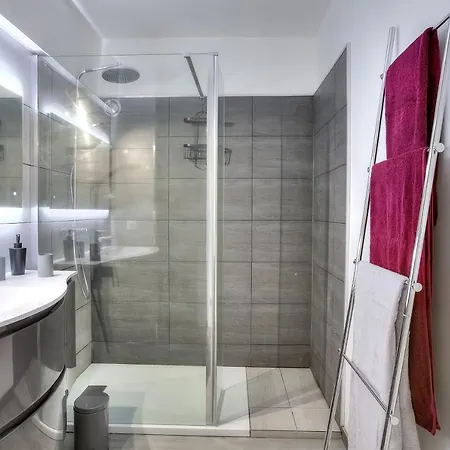 Le Sun-beach - Spacieux 3 Pieces Avec Parking A 400 M Des Plages De アパート ジュアン・レ・パン