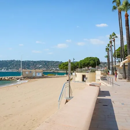 Daire Le Sun-beach - Spacieux 3 Pieces Avec Parking A 400 M Des Plages De Juan-les-Pins